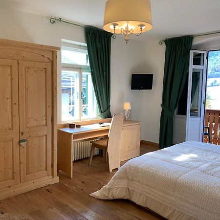 Hotel Serena Cortina Кортина д'Ампецо Екстериор снимка