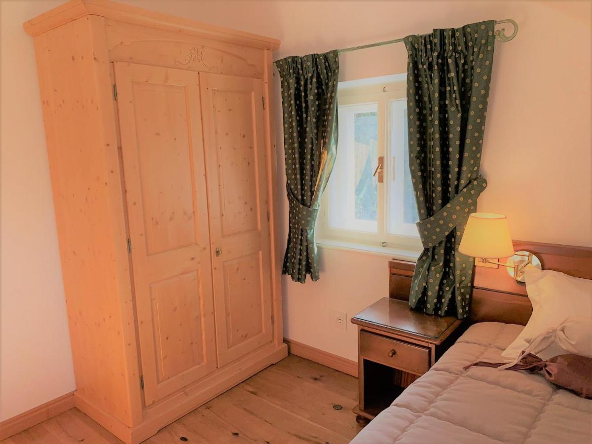 Hotel Serena Cortina Кортина д'Ампецо Екстериор снимка