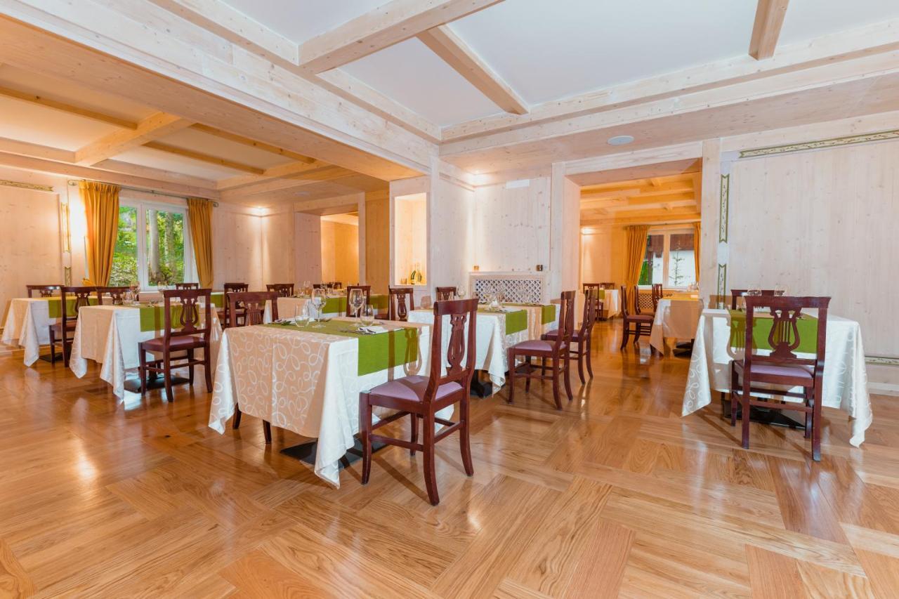 Hotel Serena Cortina Кортина д'Ампецо Екстериор снимка